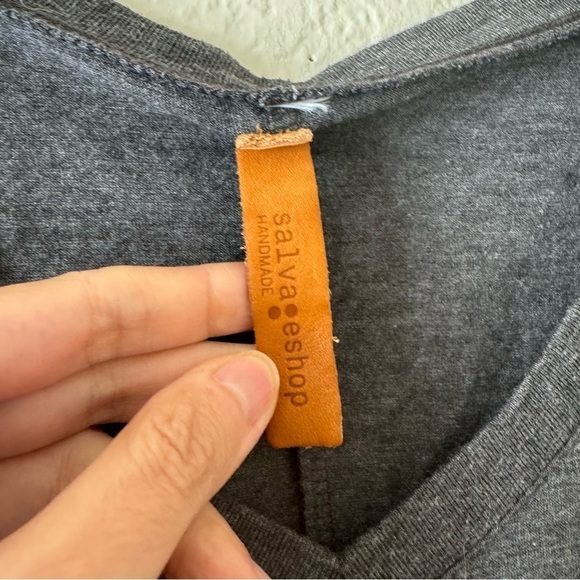 Salva eshop handmade top with leather straps - Picture 2 of 4